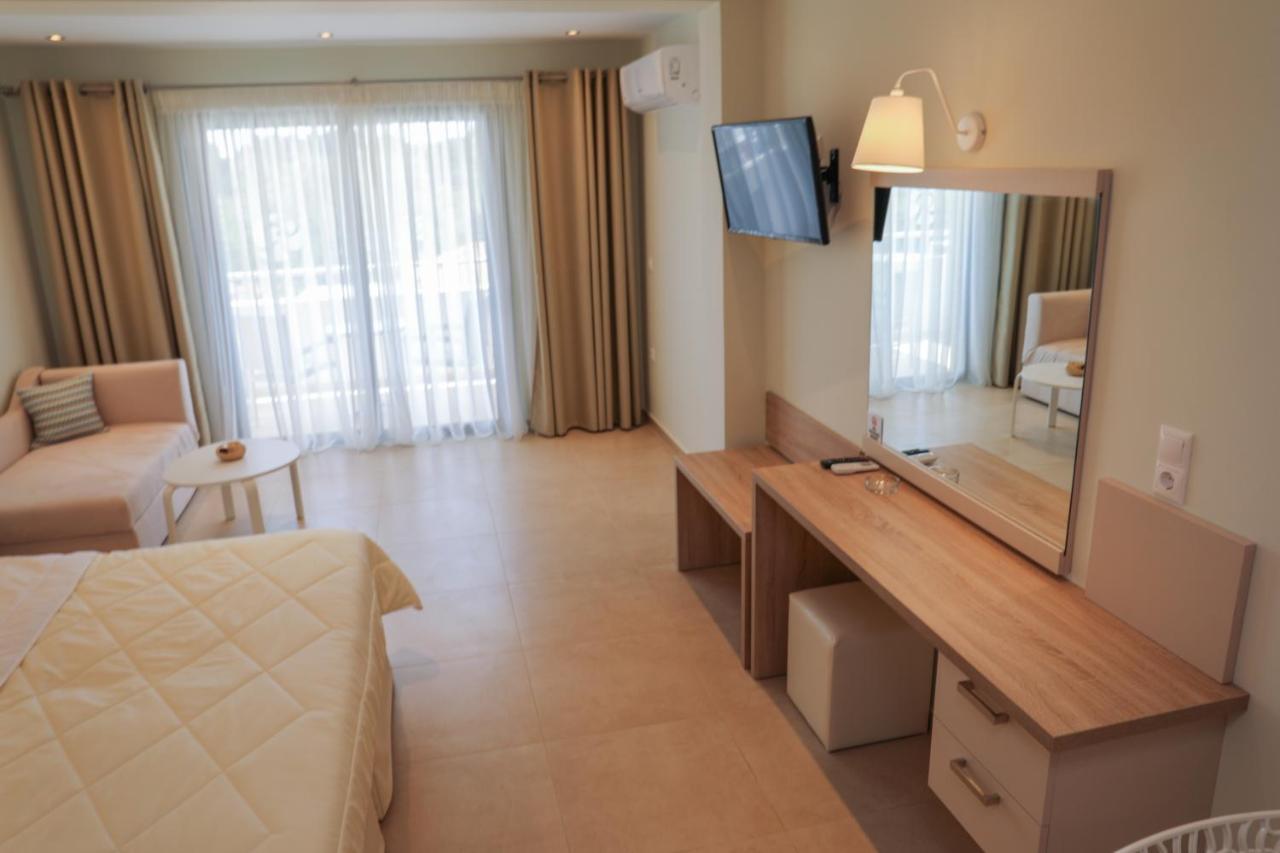 Skiathos Premier Troulos Exterior photo