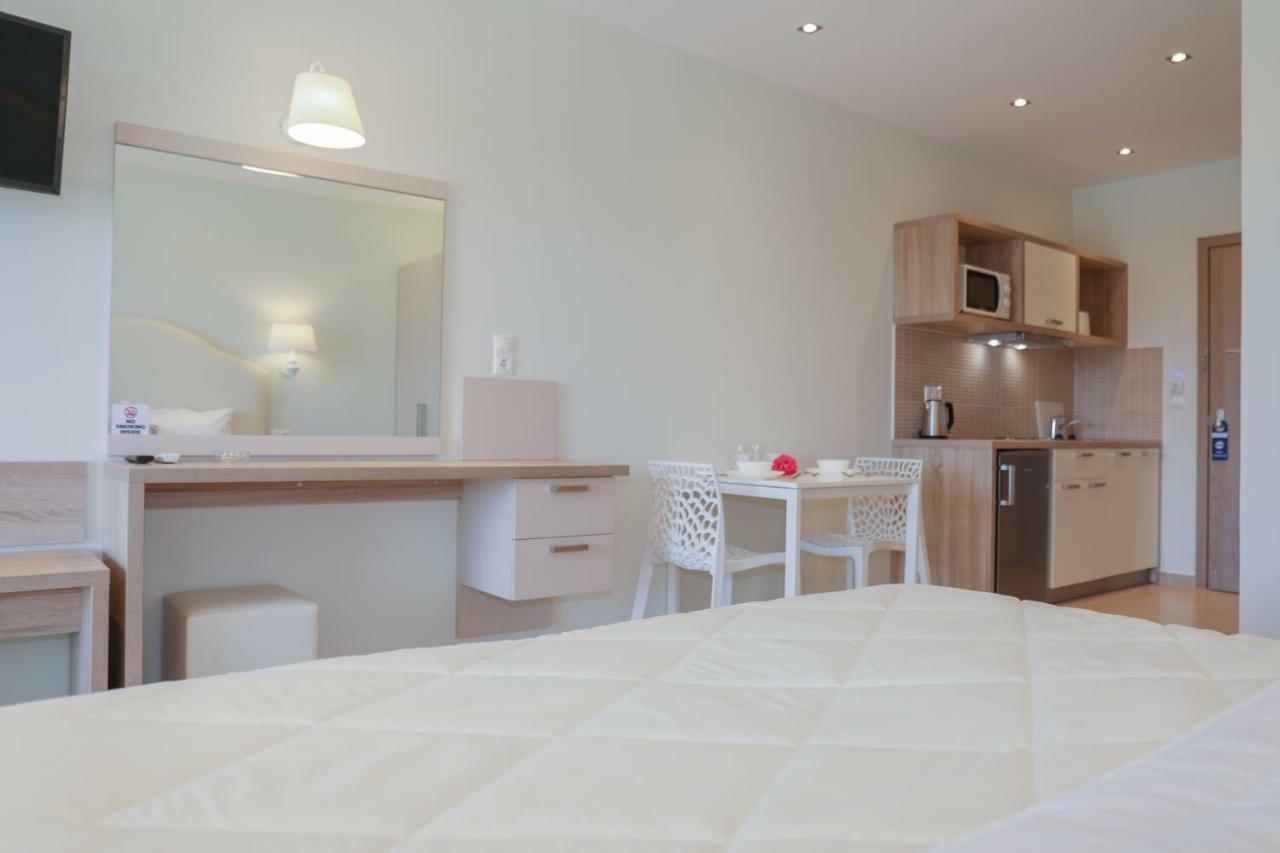 Skiathos Premier Troulos Exterior photo